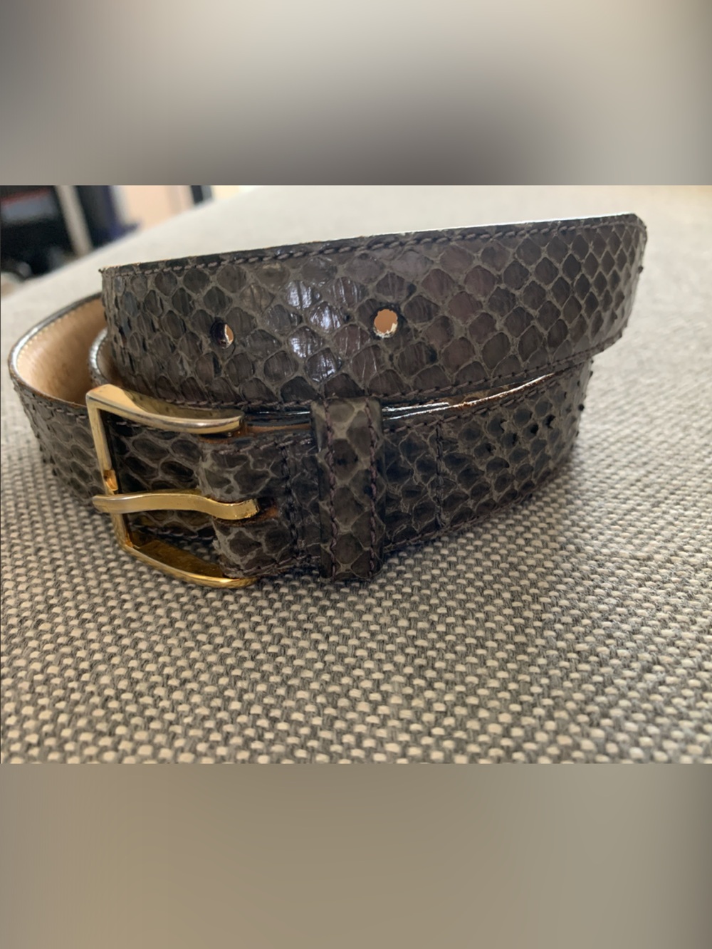 L ’Aiglon Paris Genuine Snakeskin Grey Leather Belt with Gold Buckle 33”